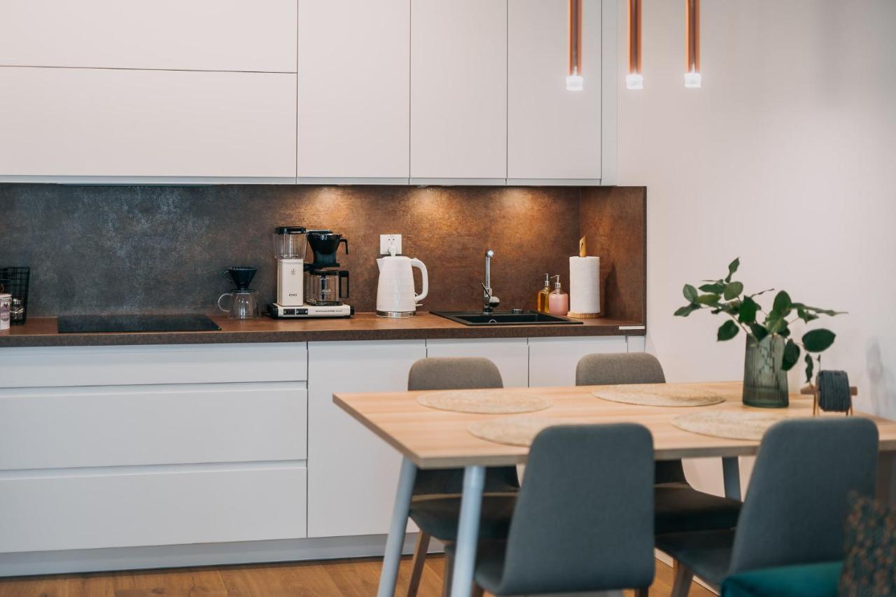 Nadmorskie Tarasy Apartament Wave Surfingbird Kolberg Exterior foto